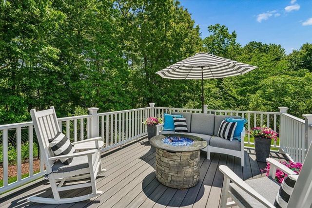 315 Sylvan Lane, Manchester, NH 03102