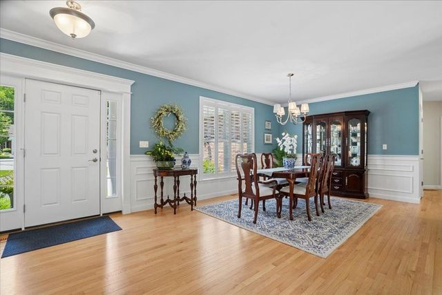 315 Sylvan Lane, Manchester, NH 03102
