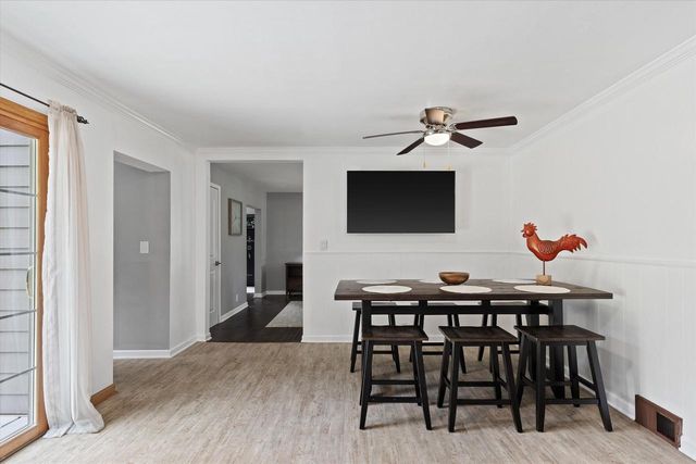 W244N4501 Swan ROAD, Pewaukee, WI 53072
