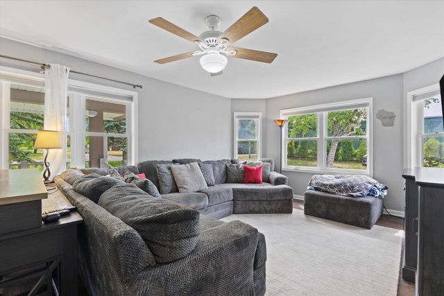 W244N4501 Swan ROAD, Pewaukee, WI 53072