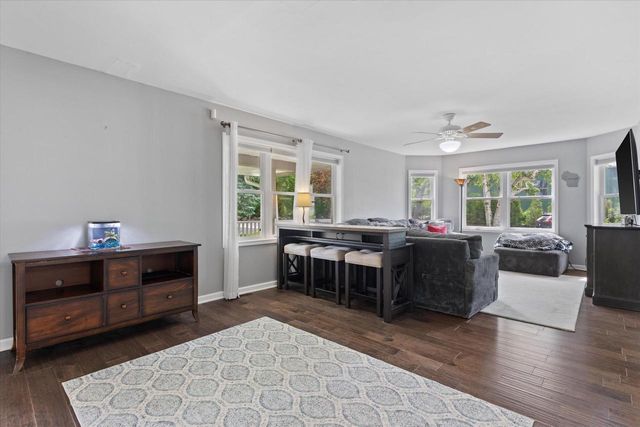 W244N4501 Swan ROAD, Pewaukee, WI 53072