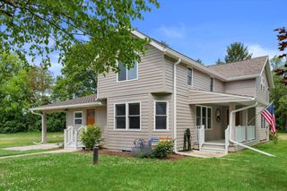W244N4501 Swan ROAD, Pewaukee, WI 53072