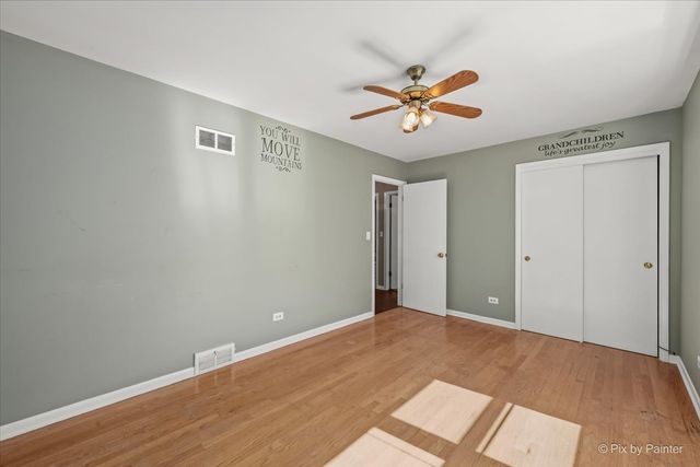 613 Glenn Court, Schaumburg, IL 60193