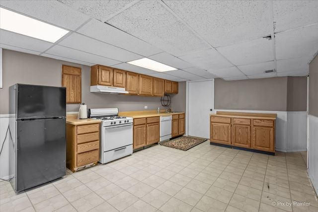 613 Glenn Court, Schaumburg, IL 60193
