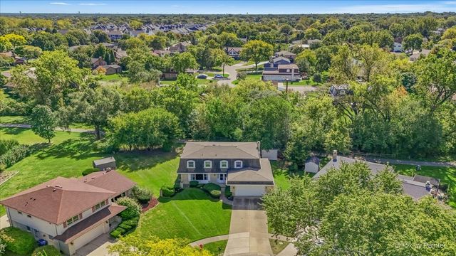 613 Glenn Court, Schaumburg, IL 60193