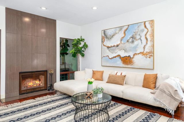 1027 Essex St B, San Diego, CA 92103