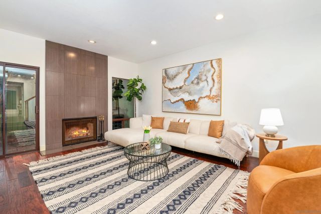 1027 Essex St B, San Diego, CA 92103