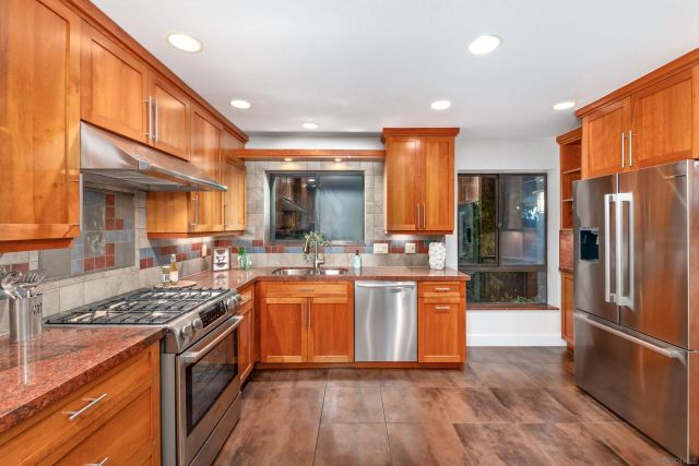 1027 Essex St B, San Diego, CA 92103