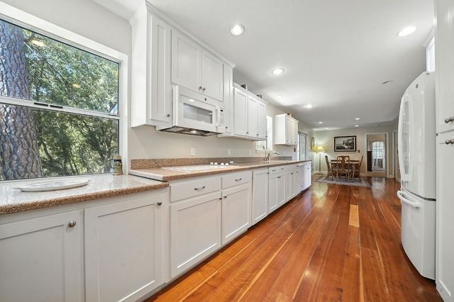 17050 Rams Horn Grade, Volcano, CA 95689