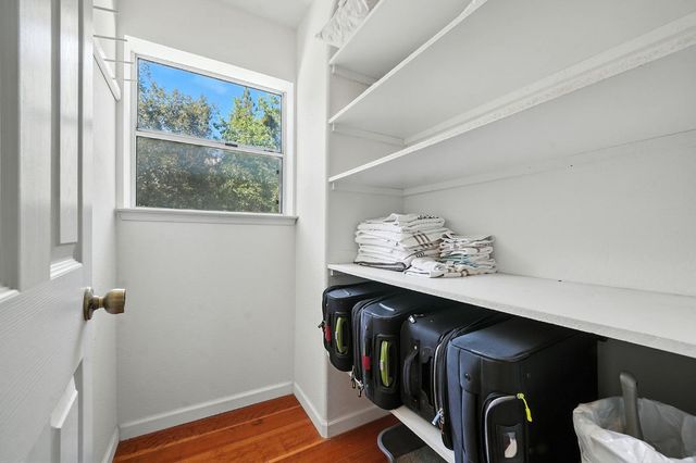 17050 Rams Horn Grade, Volcano, CA 95689