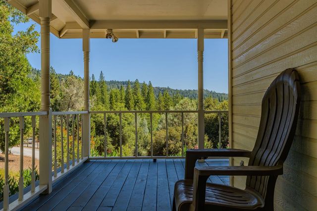 17050 Rams Horn Grade, Volcano, CA 95689