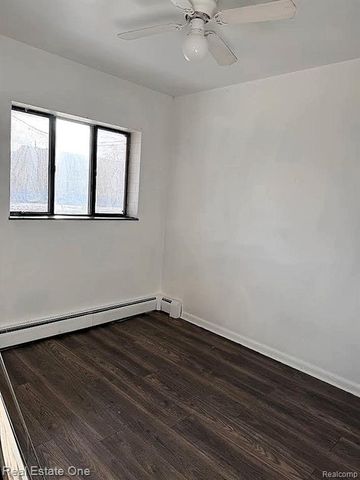 162 Burke Street, River Rouge, MI 48218
