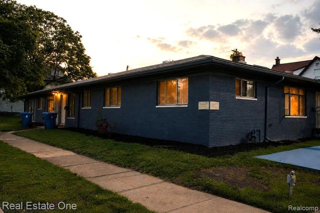 162 Burke Street, River Rouge, MI 48218