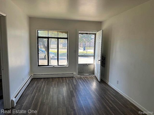 162 Burke Street, River Rouge, MI 48218