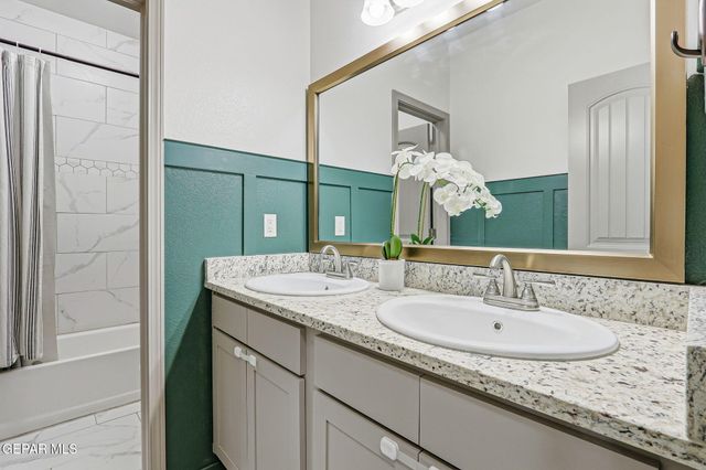 329 SAMUEL VISTA Street, Horizon City, TX 79928