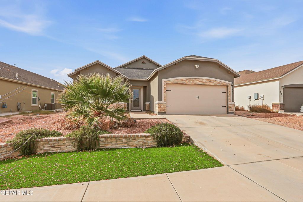 329 SAMUEL VISTA Street, Horizon City, TX 79928