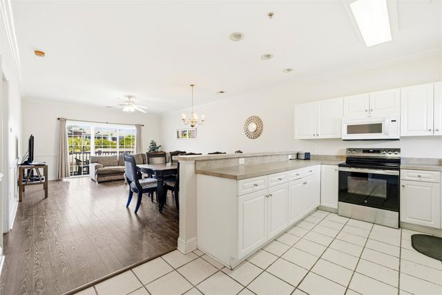 4878 Dahlia Ct Apt 204, Myrtle Beach, SC 29577