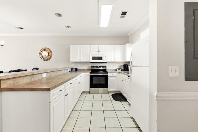 4878 Dahlia Ct Apt 204, Myrtle Beach, SC 29577