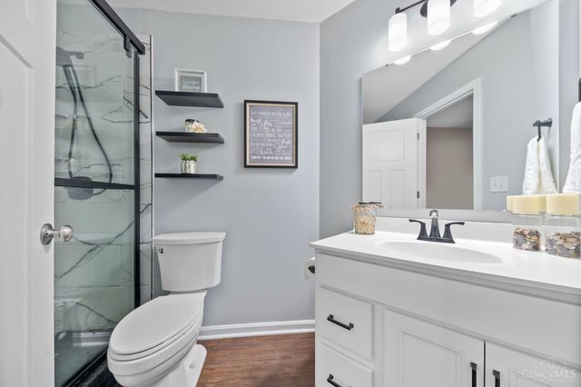 108 Old Pond Road, Springboro, OH 45066