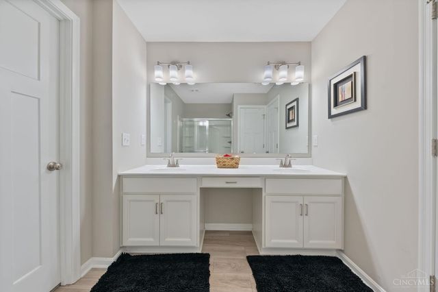 108 Old Pond Road, Springboro, OH 45066