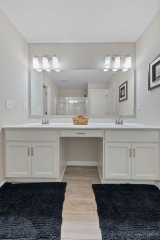 108 Old Pond Road, Springboro, OH 45066