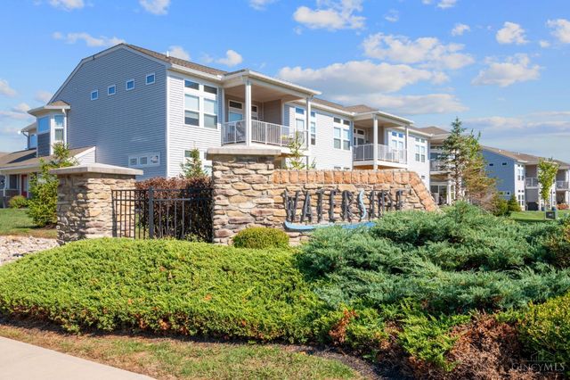 108 Old Pond Road, Springboro, OH 45066