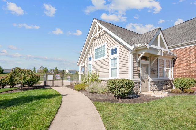 108 Old Pond Road, Springboro, OH 45066