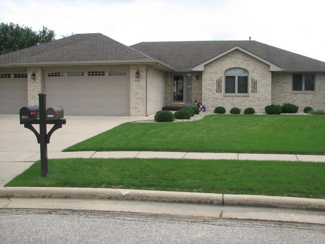 8541 35th AVENUE, Kenosha, WI 53142