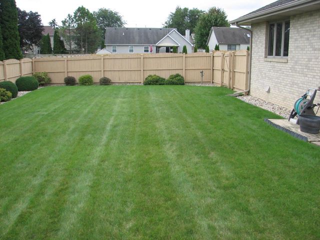 8541 35th AVENUE, Kenosha, WI 53142