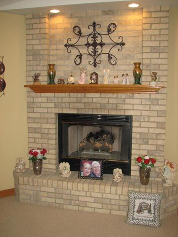 8541 35th AVENUE, Kenosha, WI 53142