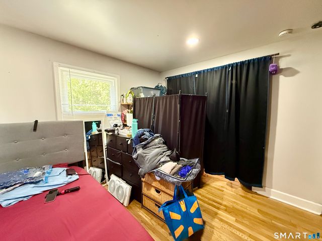 15 Beecher Road, Woodbridge, CT 06525