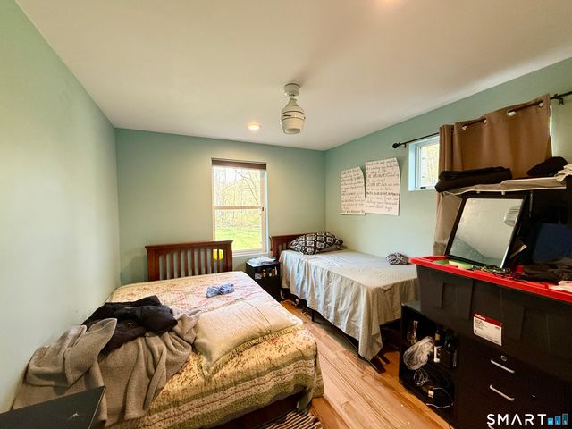 15 Beecher Road, Woodbridge, CT 06525