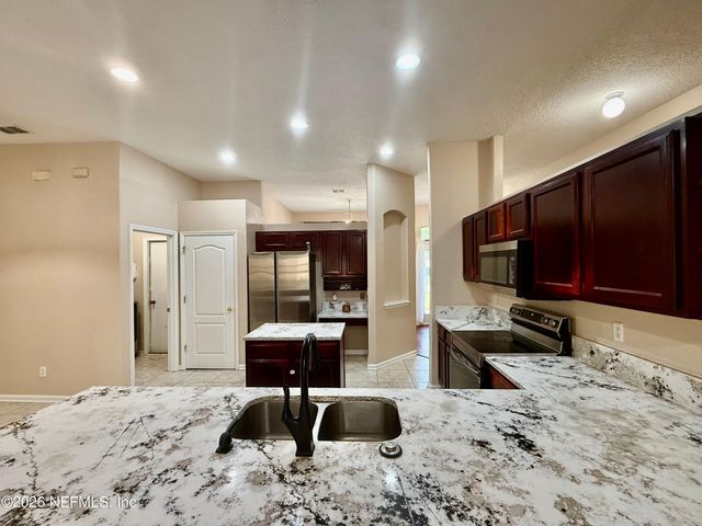 12856 CHETS CREEK Drive N, Jacksonville, FL 32224