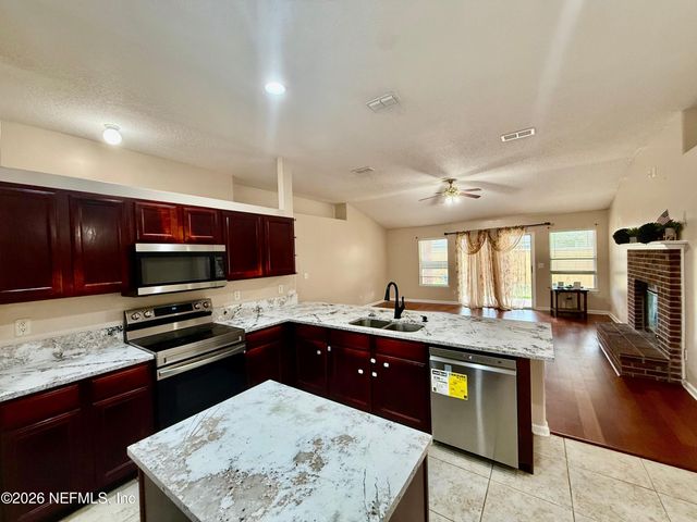 12856 CHETS CREEK Drive N, Jacksonville, FL 32224