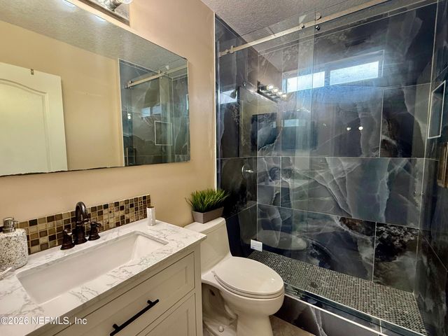 12856 CHETS CREEK Drive N, Jacksonville, FL 32224
