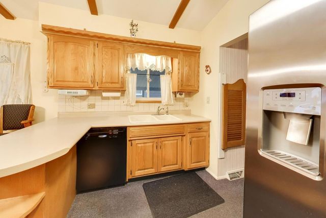 920 Pleasant Drive, Addison, IL 60101