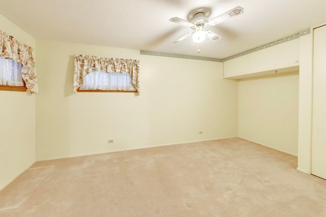 920 Pleasant Drive, Addison, IL 60101