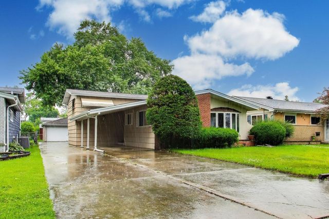 920 Pleasant Drive, Addison, IL 60101