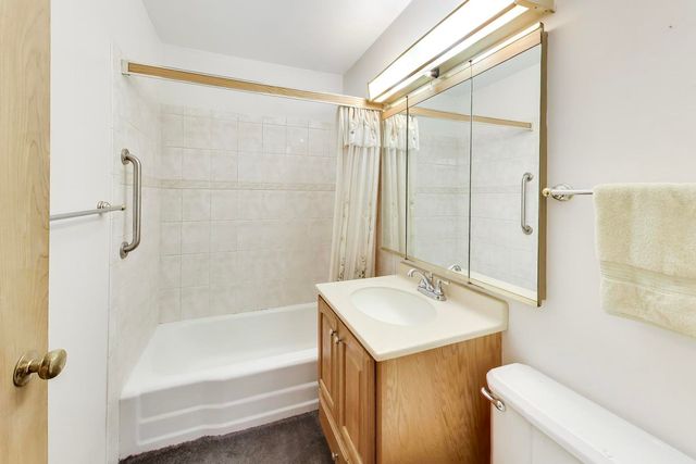 920 Pleasant Drive, Addison, IL 60101