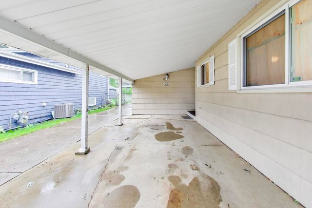 920 Pleasant Drive, Addison, IL 60101