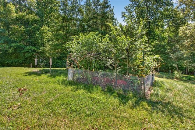 453 Sawyersville Road, Asheboro, NC 27205