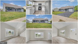 30 ARBOR MEADOW DR, Sicklerville, NJ 08081