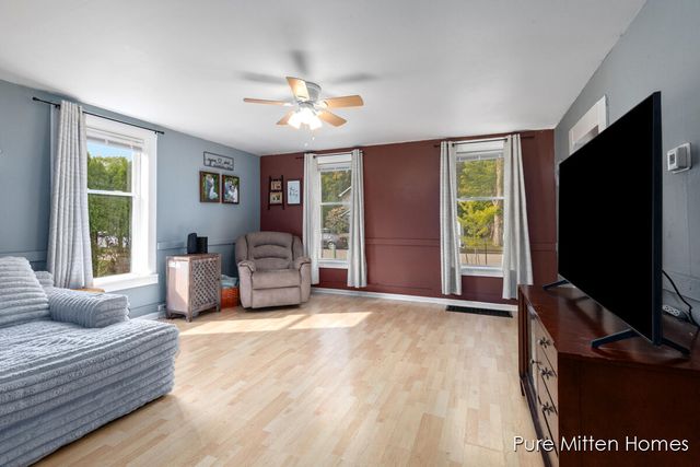 417 Sanborn Avenue, Big Rapids, MI 49307