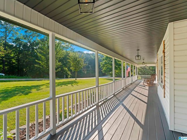 233 VILLAGE SPRINGS ROAD, Springville, AL 35146
