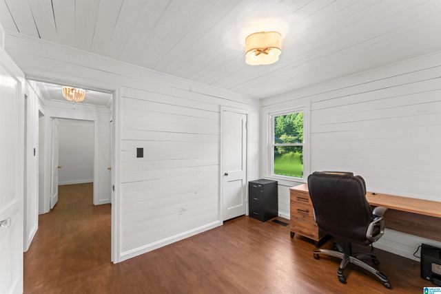 233 VILLAGE SPRINGS ROAD, Springville, AL 35146