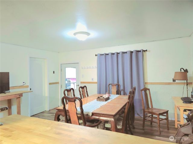2157 E Hoquiam Road, Hoquiam, WA 98550