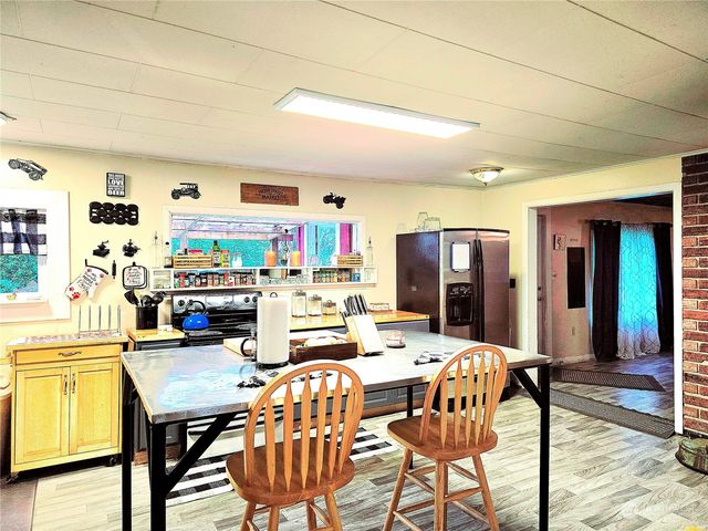 2157 E Hoquiam Road, Hoquiam, WA 98550