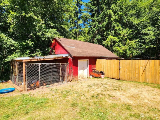 2157 E Hoquiam Road, Hoquiam, WA 98550