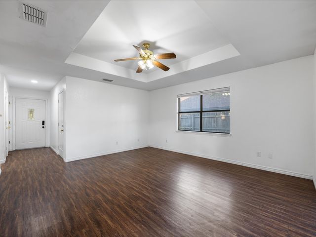 128 Black Forest Drive, Weatherford, TX 76086