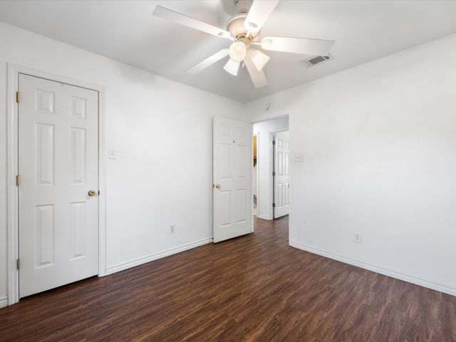 128 Black Forest Drive, Weatherford, TX 76086